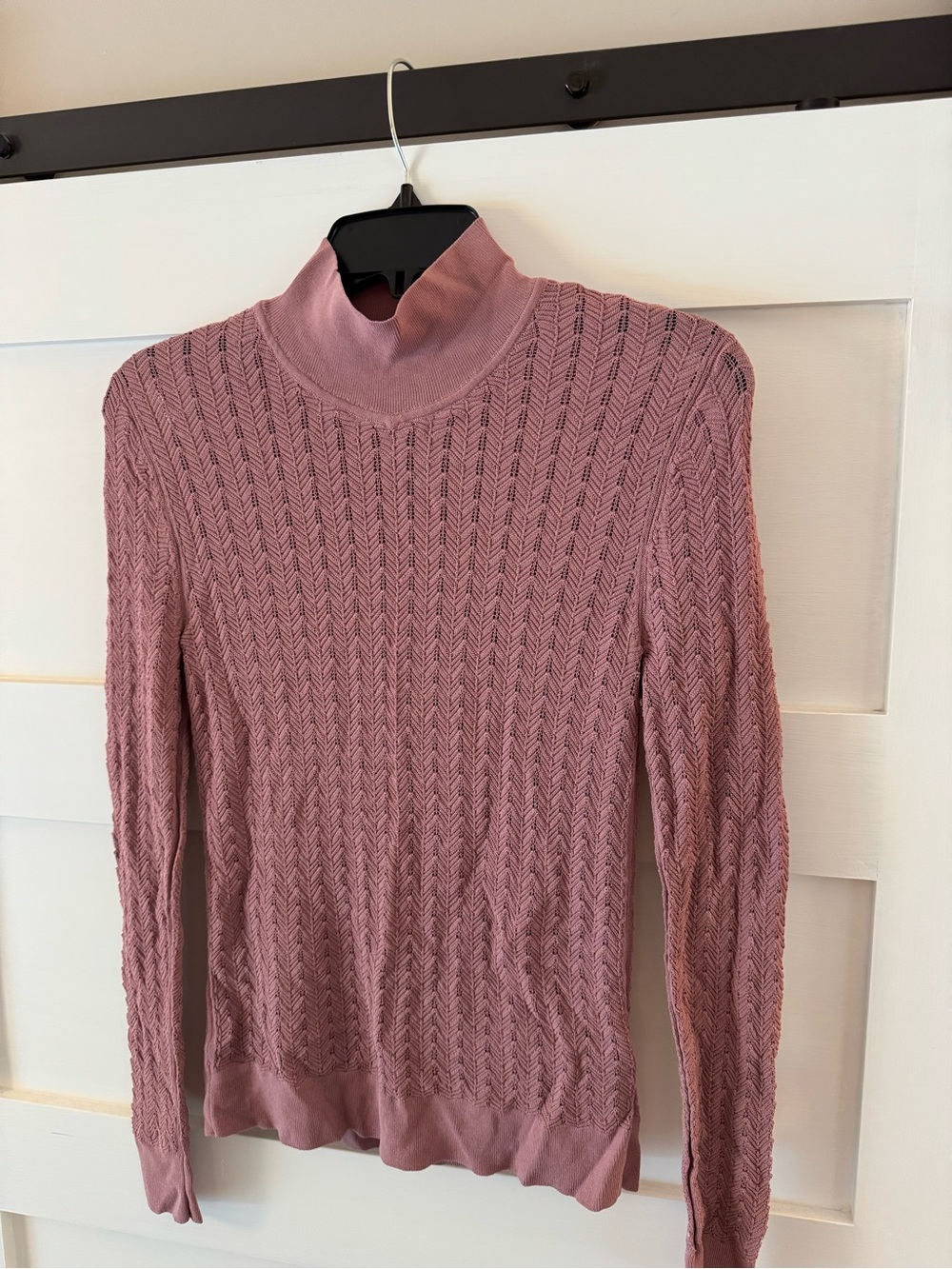 Club Monaco pointelle knit sweater M